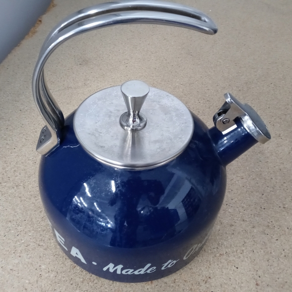 🏫☕KATE SPADE N.Y. BLUE TEA KETTLE🍵COLLECTIBLE VINTAGE CLOSEOUT. - Picture 3 of 16